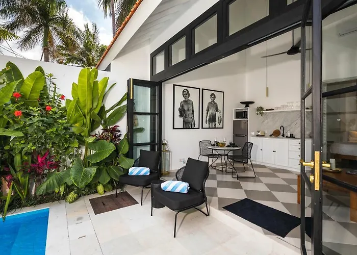 Chino Villa *